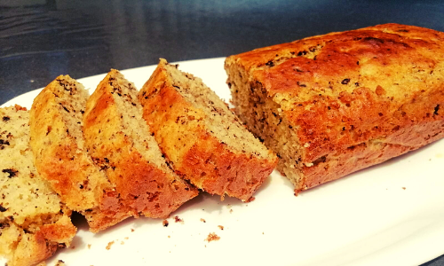 BANANA BREAD CON GOCCE DI CIOCCOLATO FONDENTE